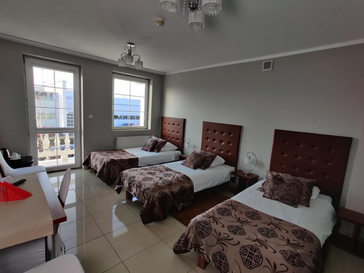 Belweder Apart otel Porosły Dış mekan fotoğraf